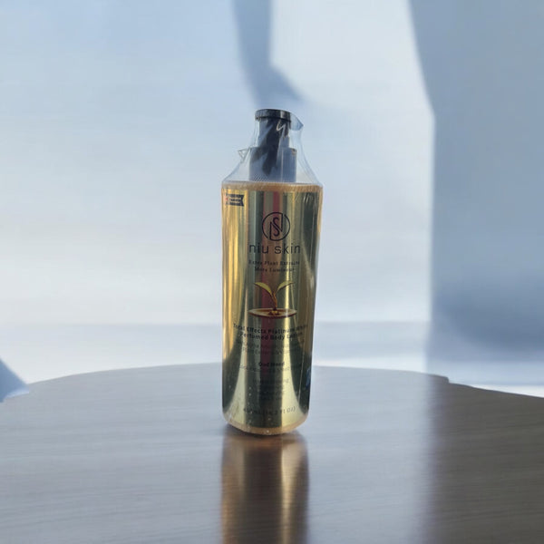 Niu Skin Total Effects Platinum White Perfumed Body Lotion - Oud Wood (480ml)